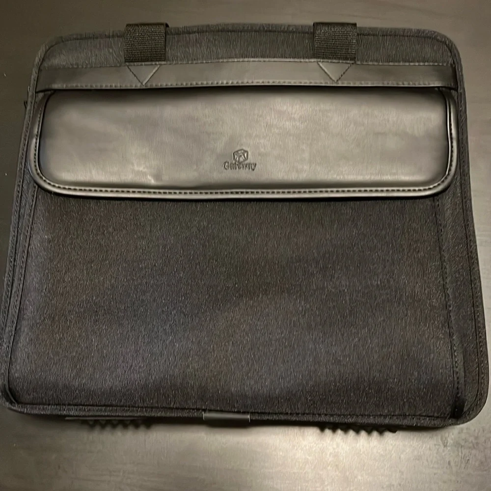 NWT black computer case with hand and shoulder straps